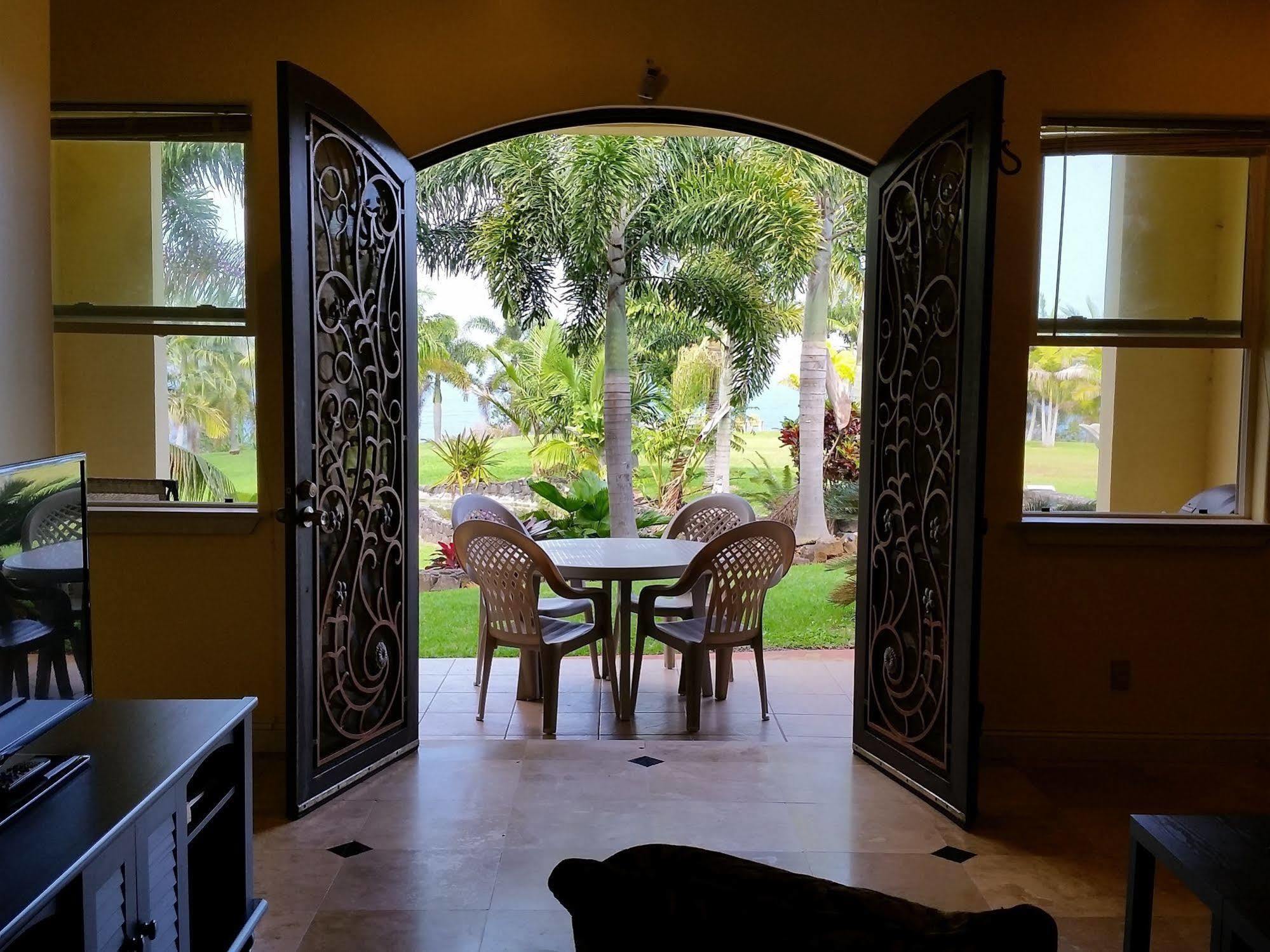 Oceanfront Vacation Rental Honomu Exterior foto