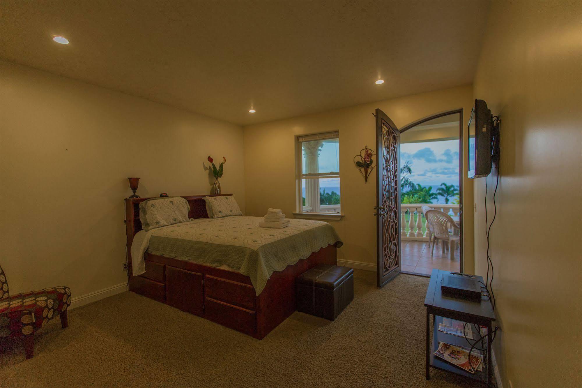 Oceanfront Vacation Rental Honomu Exterior foto